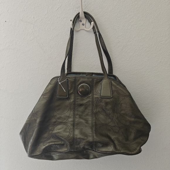 Coach Handbags - Coach Olive Green Signature Stitch KissLock Satchel Purse Handbag Designer